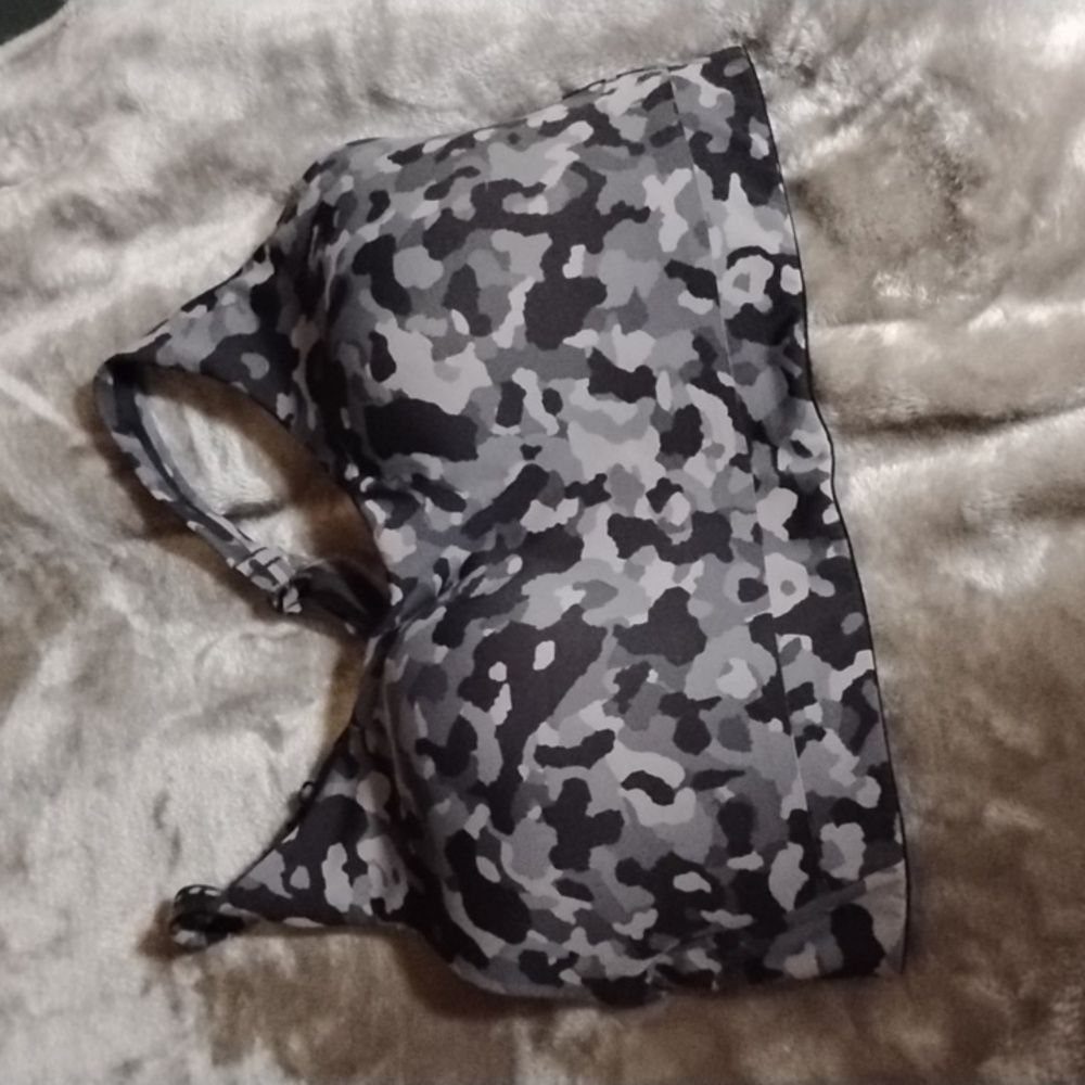 Athleta Camouflage Sports Bra in Black and Gray Or Bundle All 3For A Better Deal